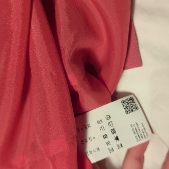 Hugo Boss Sleeveless Dress - Picture 7 of 10